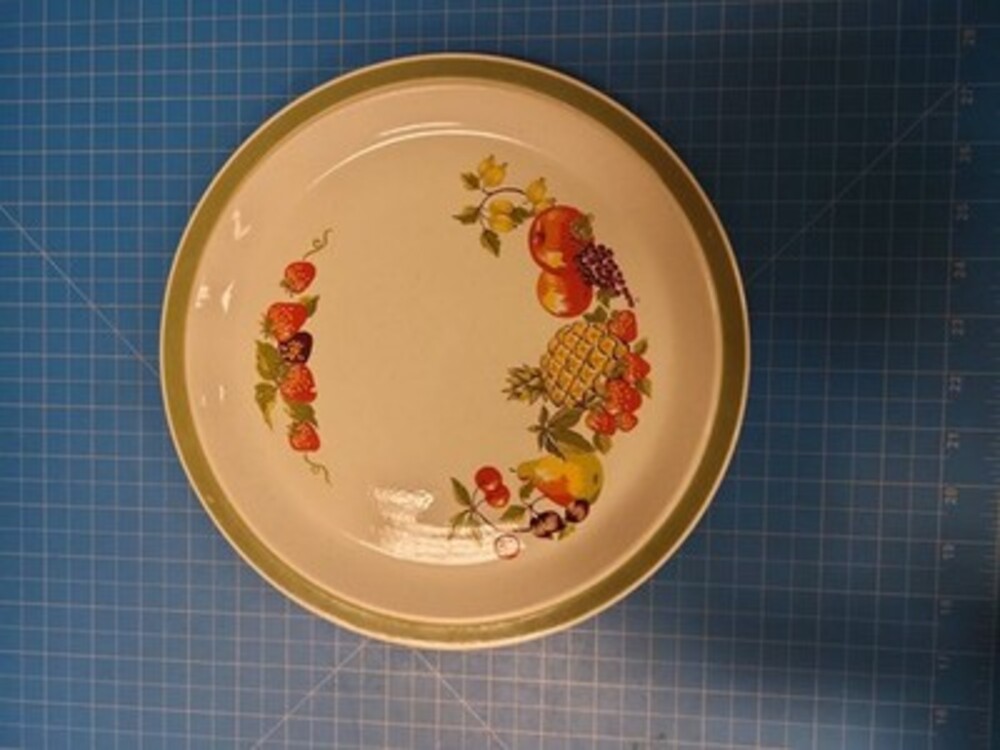 Stonecrest Andre Pouche Petit Fruit Plate Designer Collection Japan 10.5"